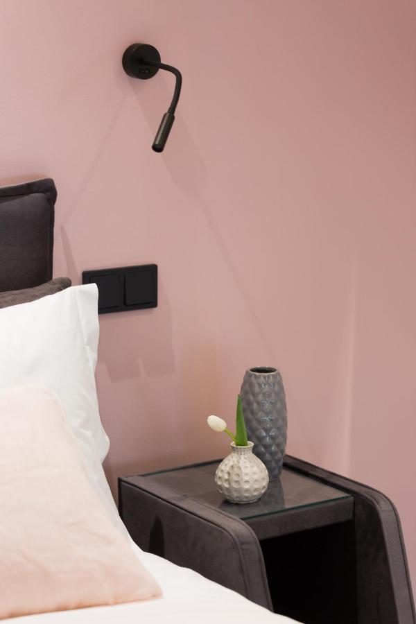 Aparthotel 12 Reasons Why Metaxourgeio Atenas Exterior foto
