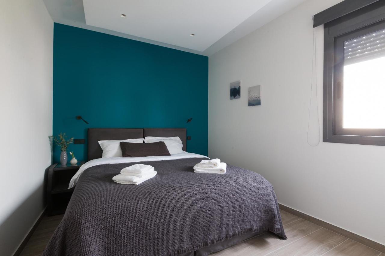 Aparthotel 12 Reasons Why Metaxourgeio Atenas Exterior foto